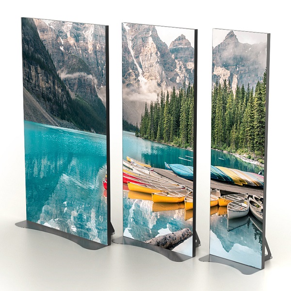 Indoor LED Stele Portrait, 82", schwarz